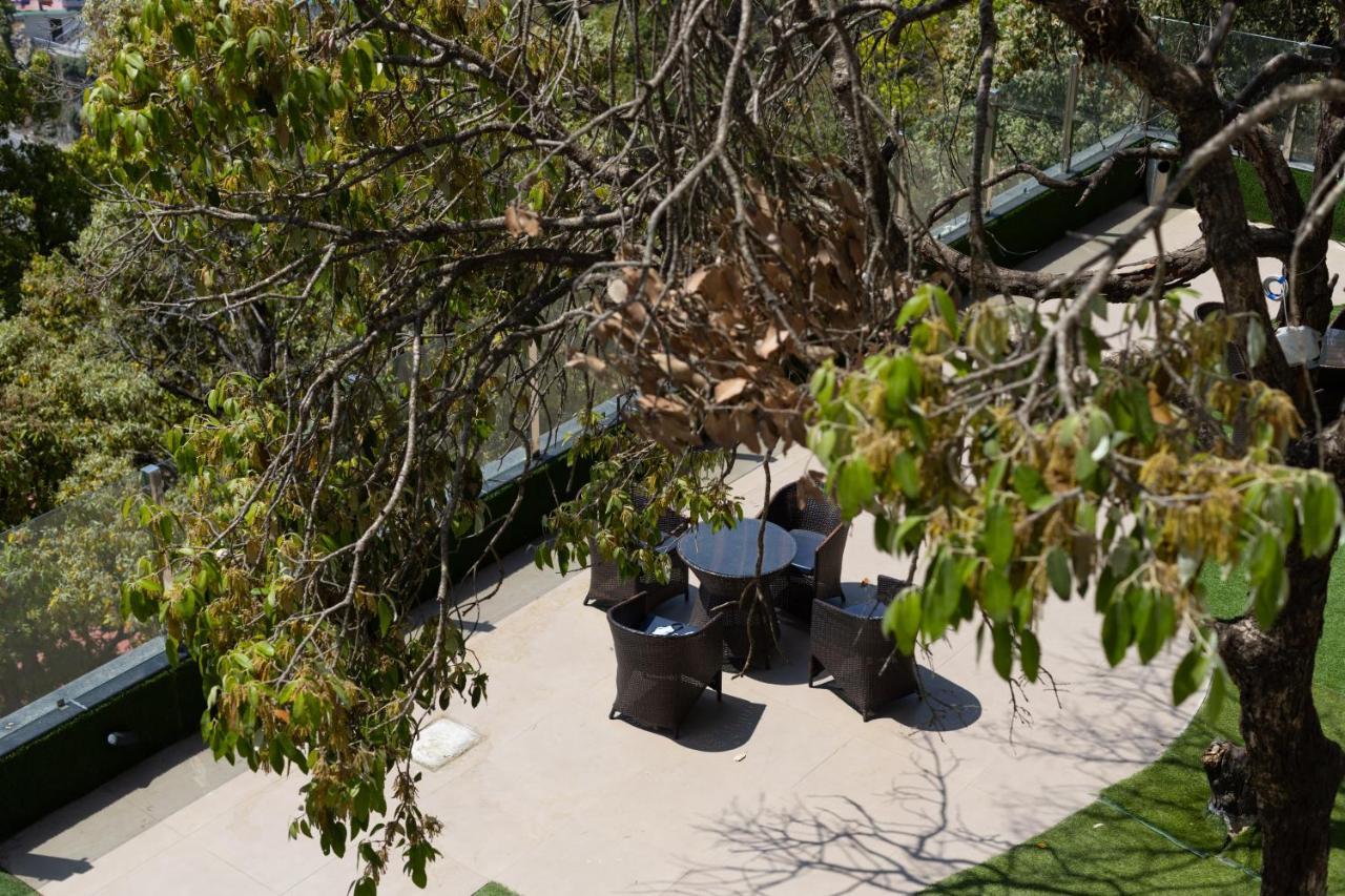 Accord Hotel Mussoorie Ngoại thất bức ảnh