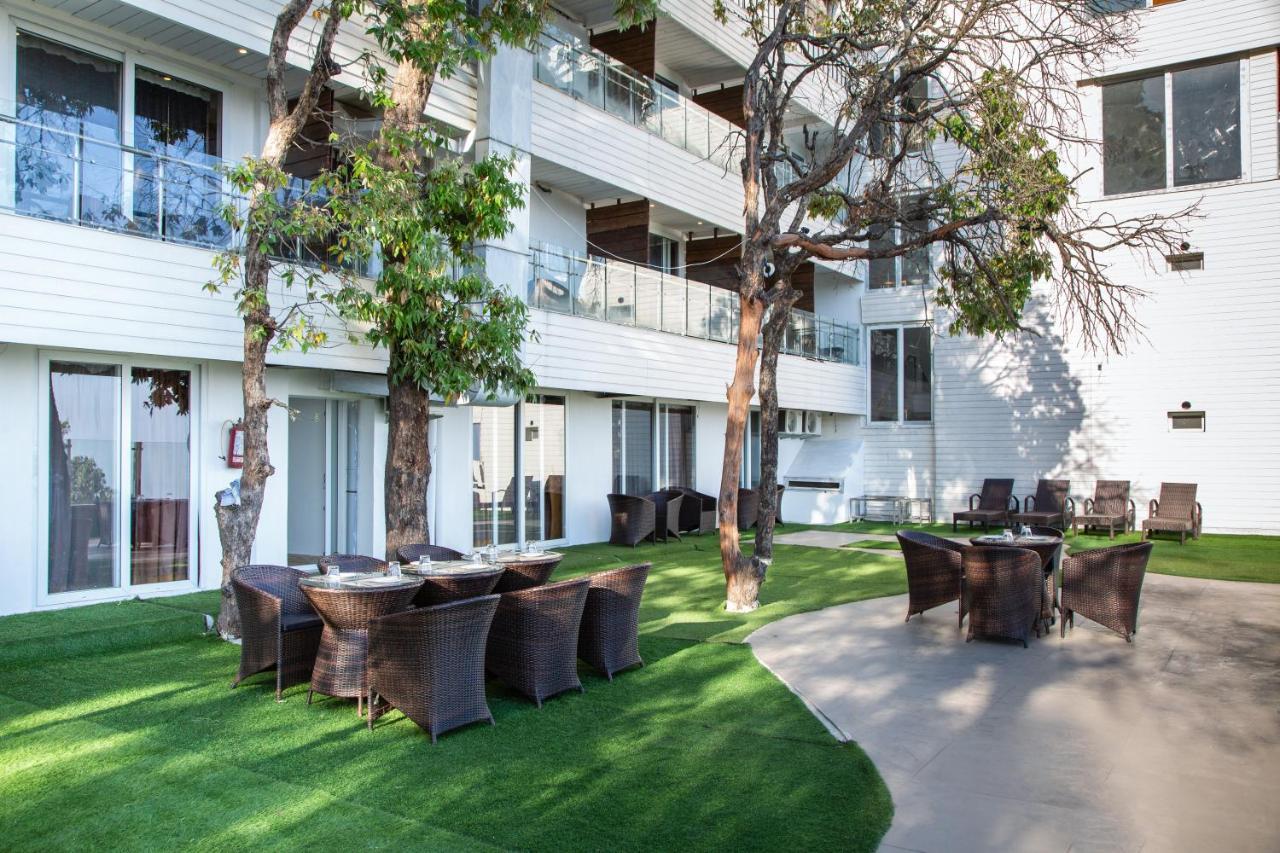 Accord Hotel Mussoorie Ngoại thất bức ảnh