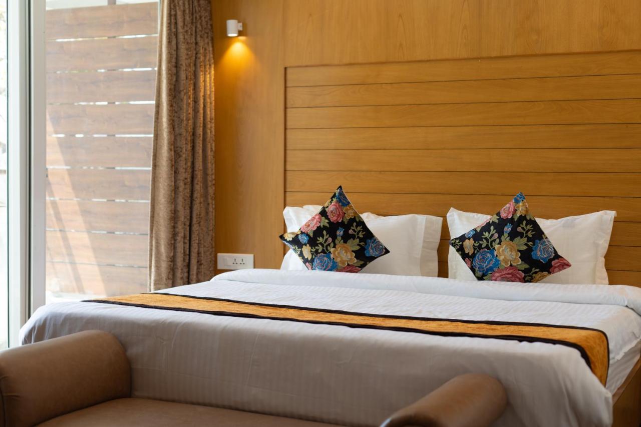 Accord Hotel Mussoorie Ngoại thất bức ảnh